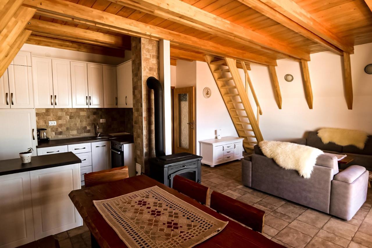 Hill View Chalets Žabljak Eksteriør billede